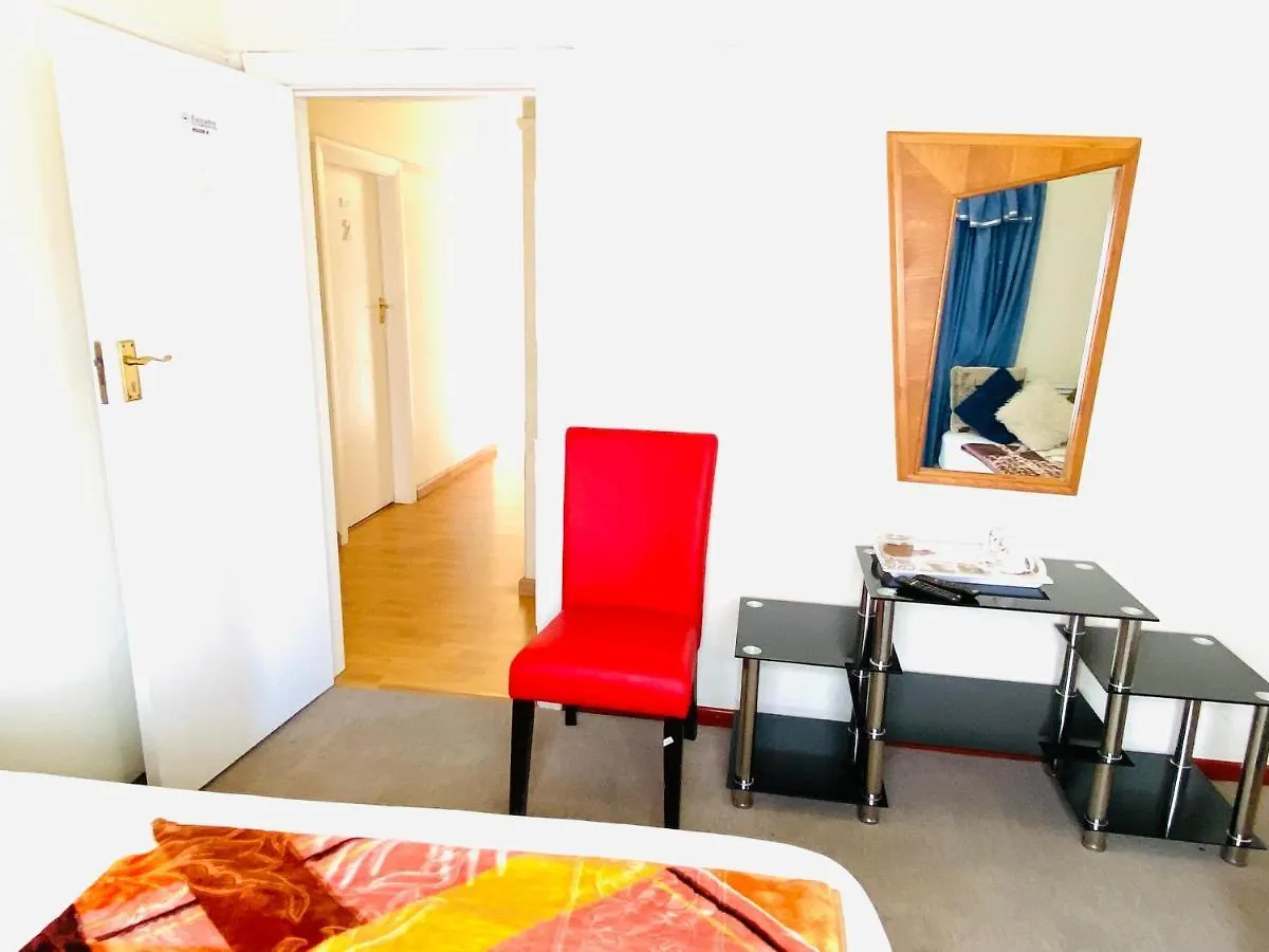 ** Frühstückspension Executive Accommodation Belleville Bellville Südafrika