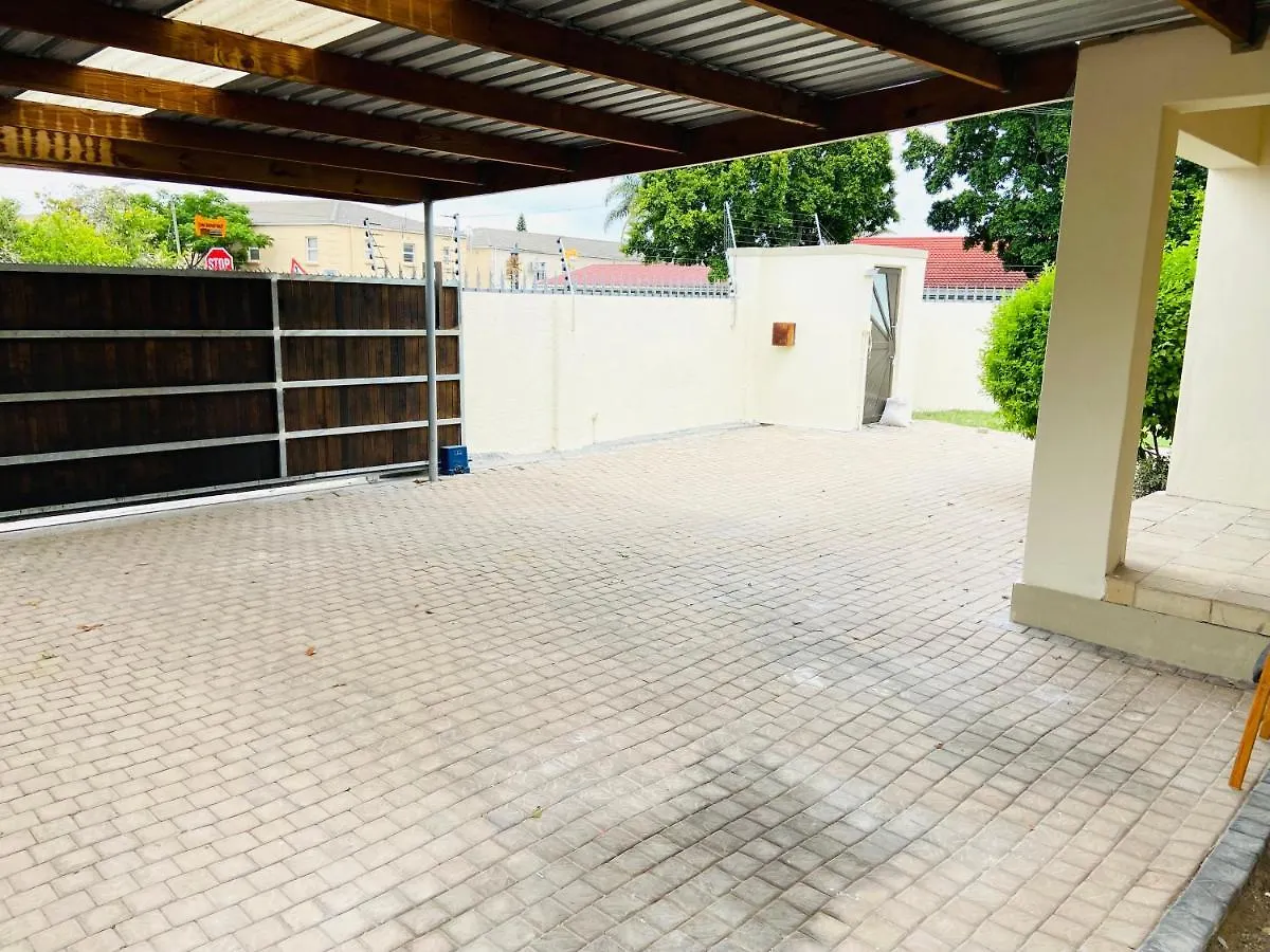Executive Accommodation Belleville Bellville