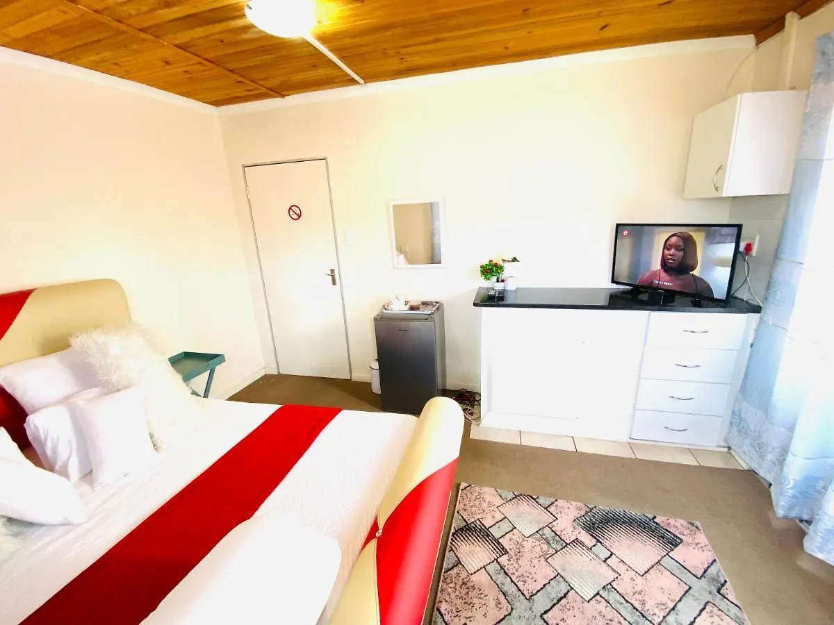 Executive Accommodation Belleville Bellville 2*,  Südafrika