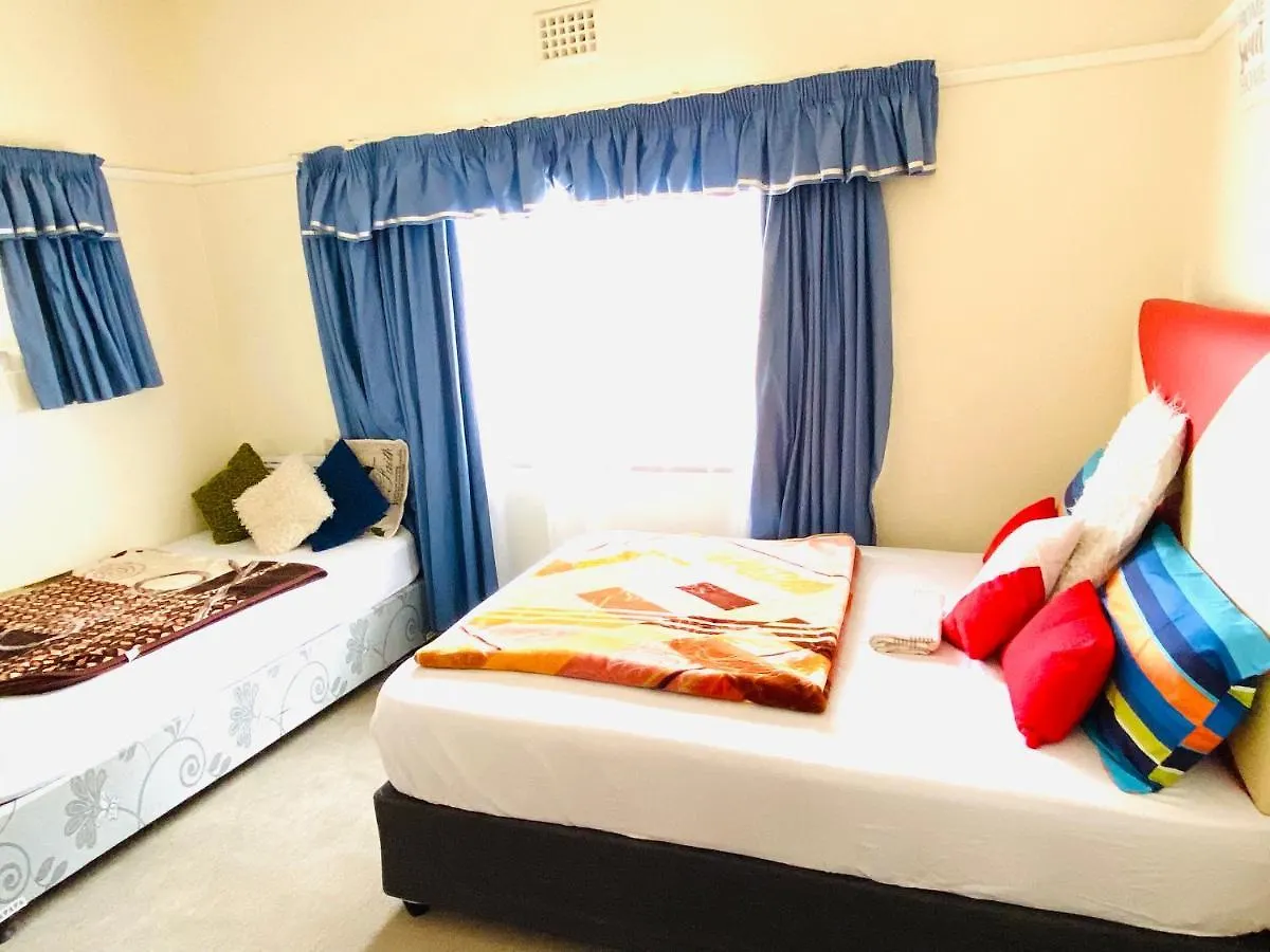 Executive Accommodation Belleville Bellville 2*,